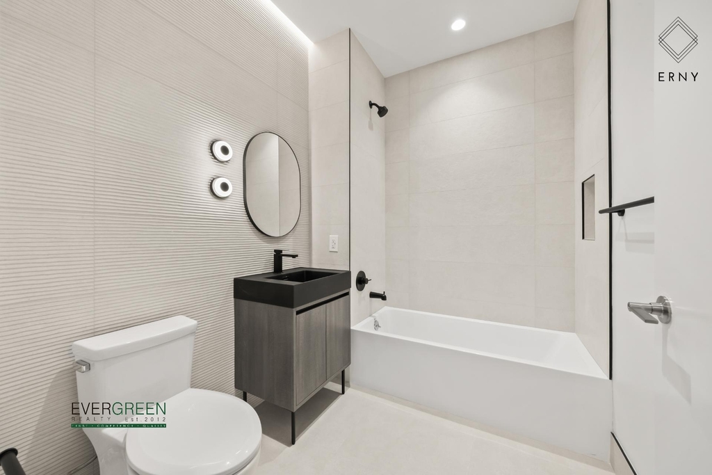 354 East 28th Street - Photo 2