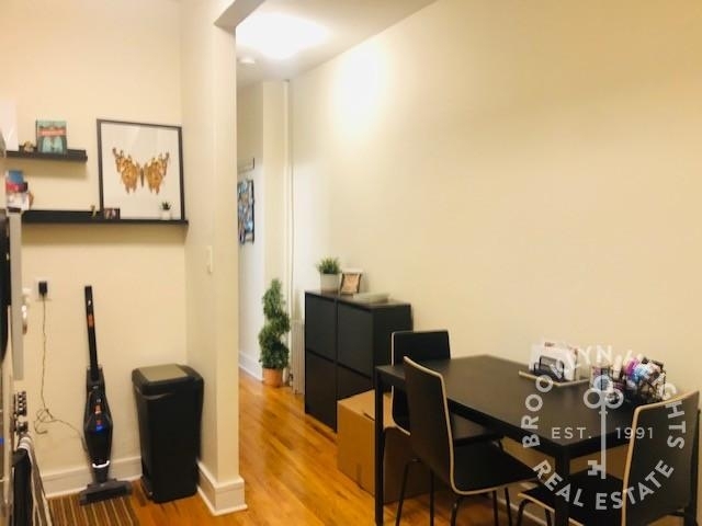 130 Montague St. - Photo 2