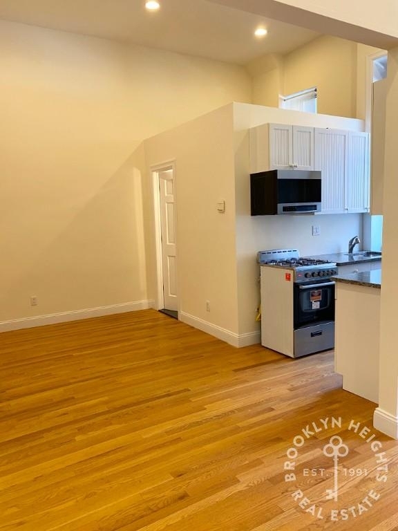 143 Montague Street - Photo 5