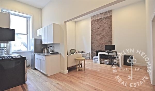 143 Montague Street - Photo 10