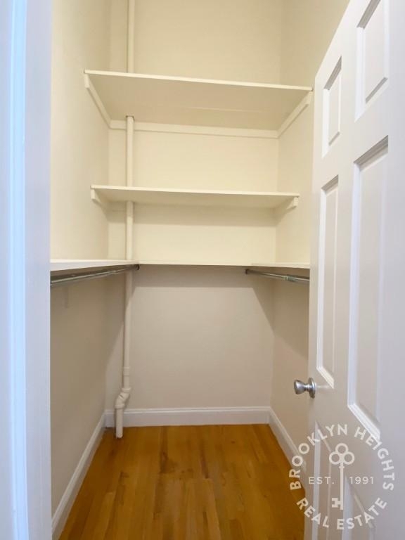 143 Montague Street - Photo 8