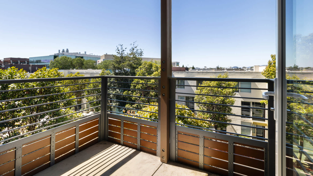 1333 Powell Street - Photo 12