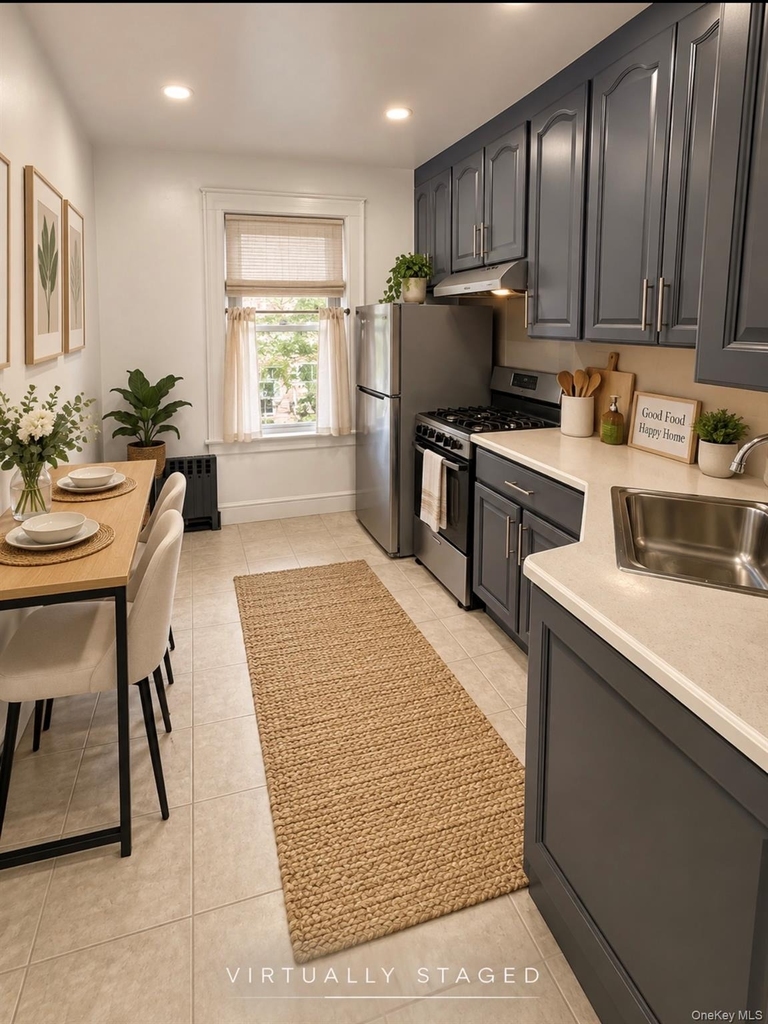 7752 76th Street - Photo 3