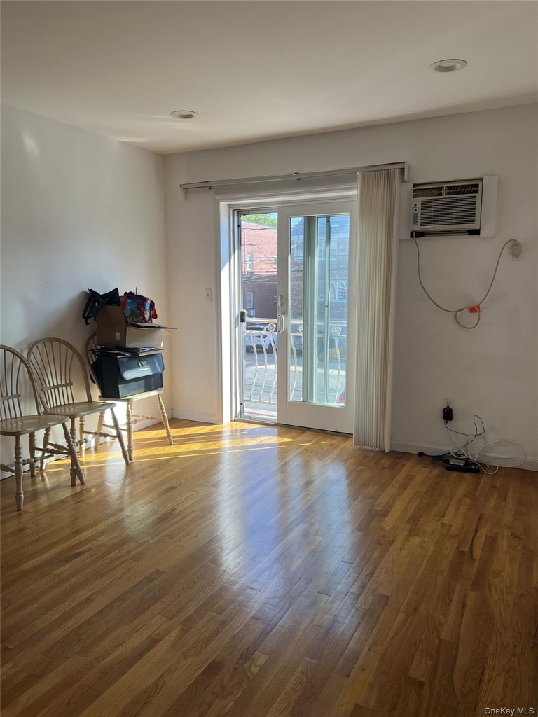 4325 215 Street - Photo 0