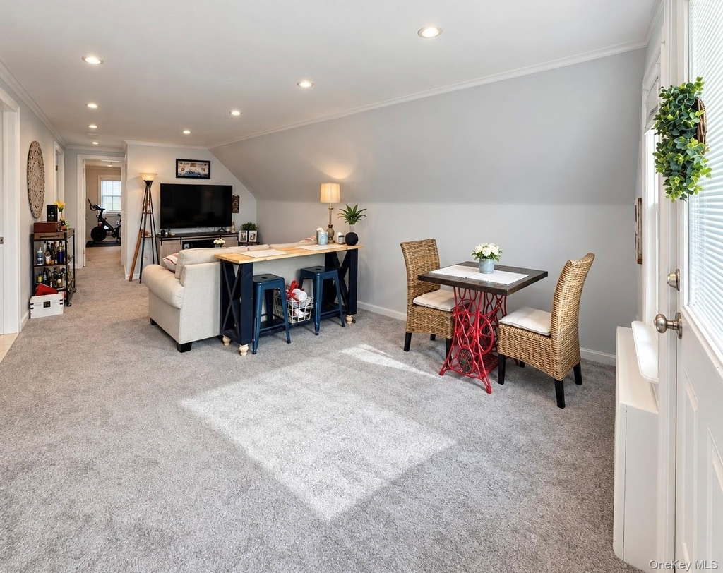 537 E Park Avenue - Photo 7