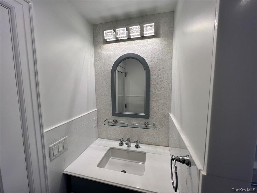 88 Hartsdale Avenue - Photo 14