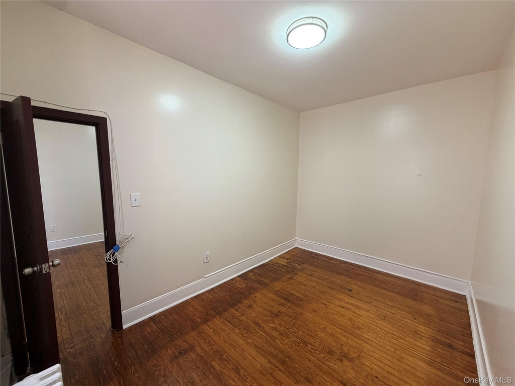 50 Main Street - Photo 18