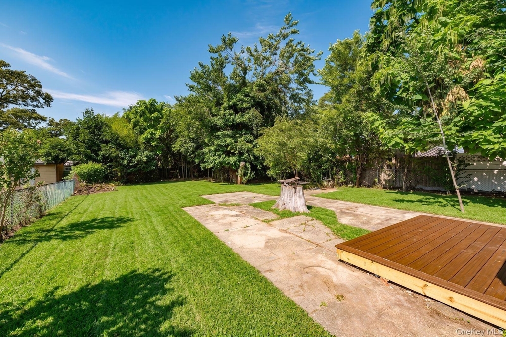 125 Sunset Avenue - Photo 12