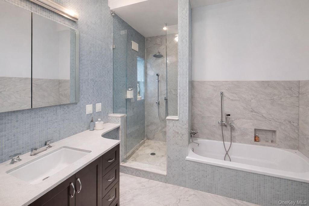 45-44 Browvale Lane - Photo 13