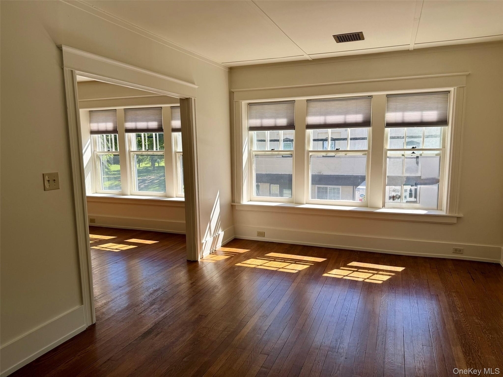 224 Main Street - Photo 9