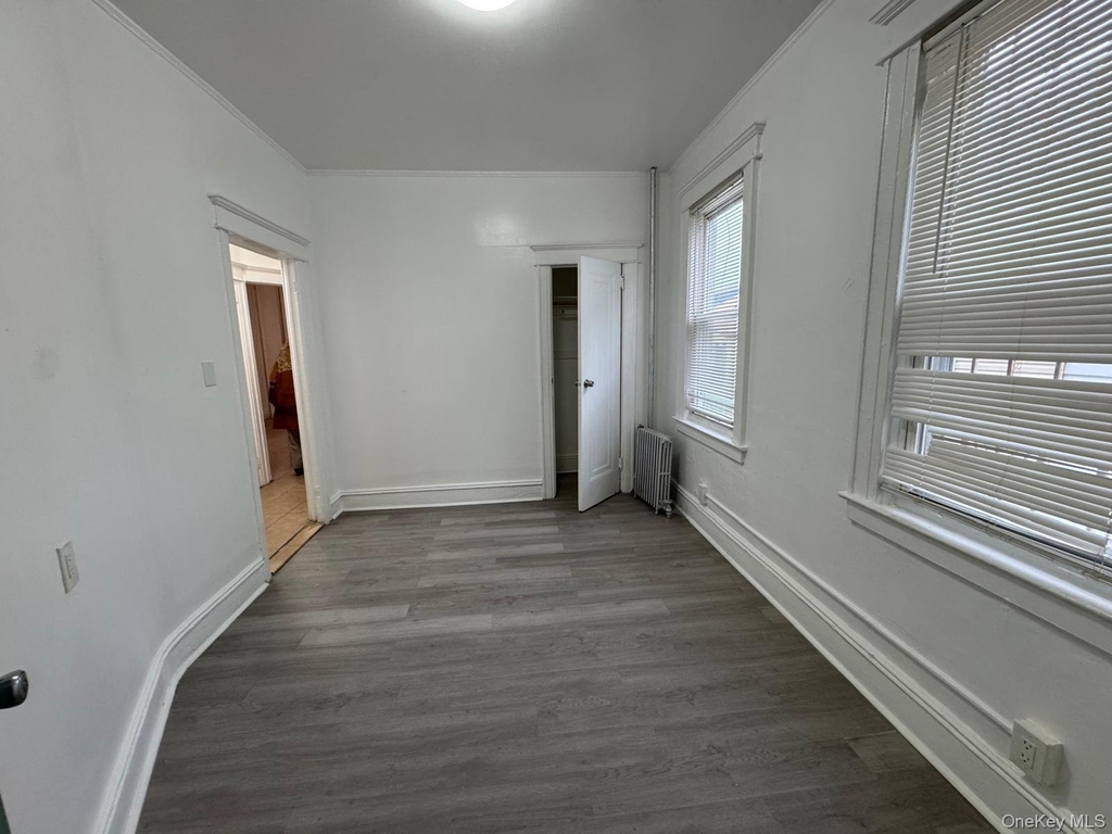 2724 Gillmore Street - Photo 4