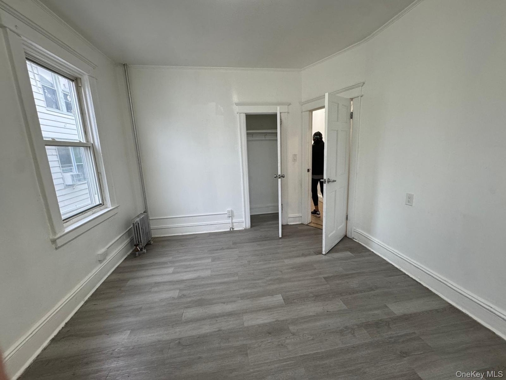 2724 Gillmore Street - Photo 2