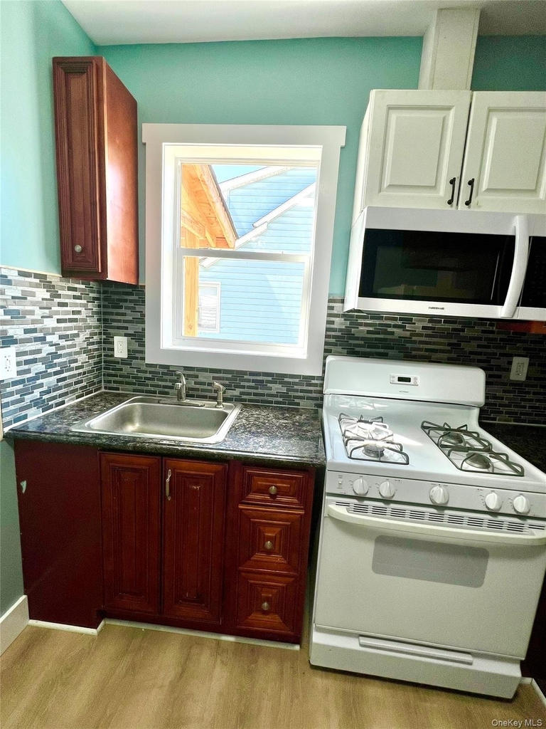 20 W Broome Street - Photo 7