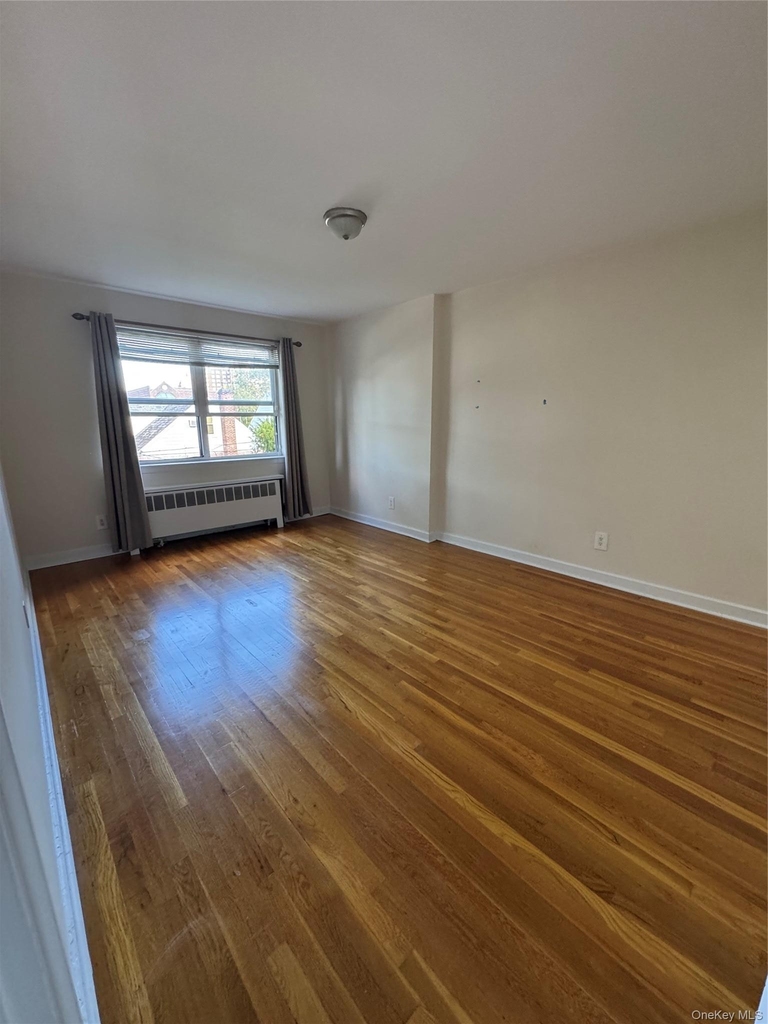 6131 185th Street - Photo 4