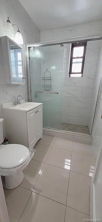 83-06 Vietor Avenue - Photo 6