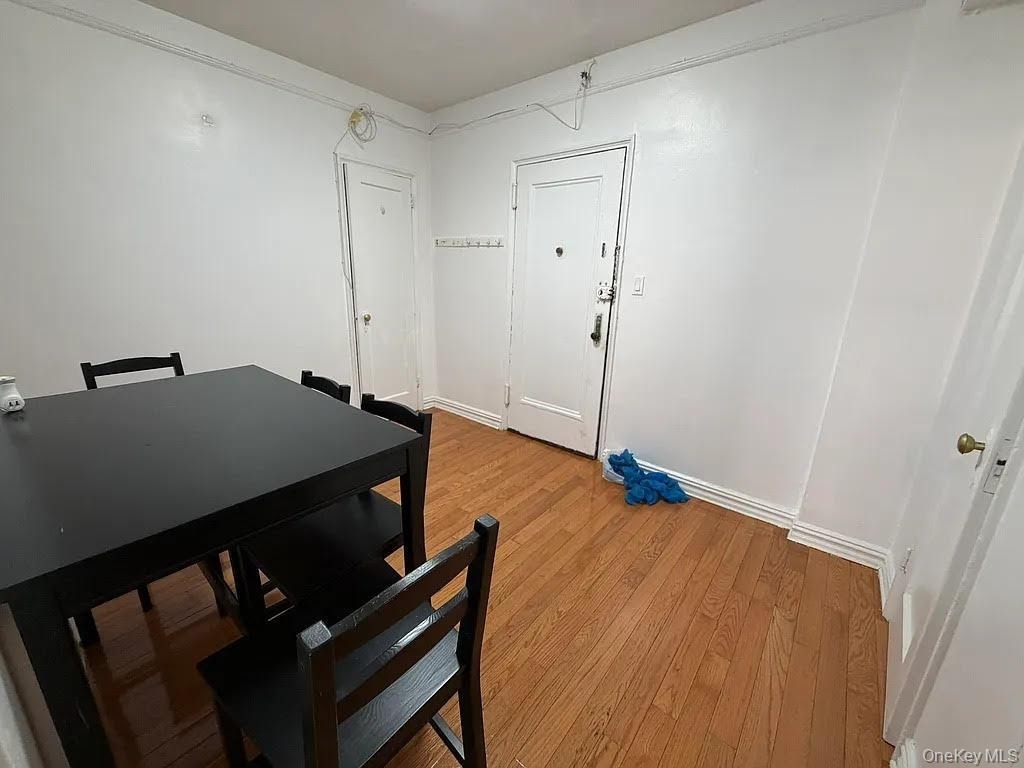 83-06 Vietor Avenue - Photo 0