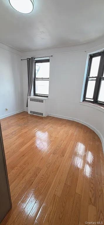 83-06 Vietor Avenue - Photo 4