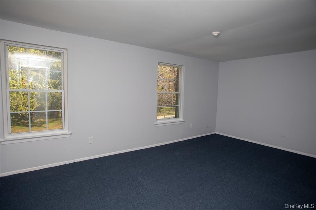 5 Ethan Allen Court - Photo 10