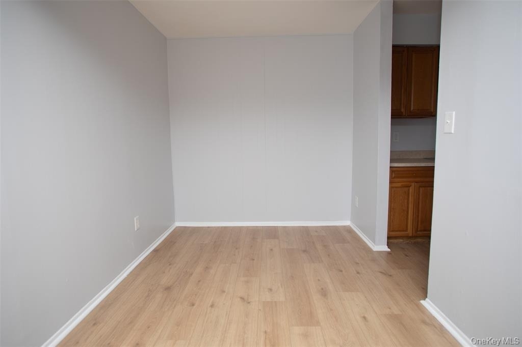 5 Ethan Allen Court - Photo 5