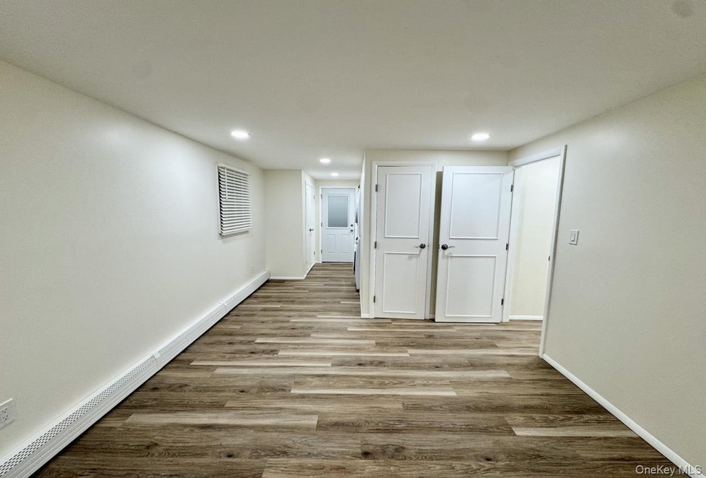 219 Bellerose Avenue - Photo 6