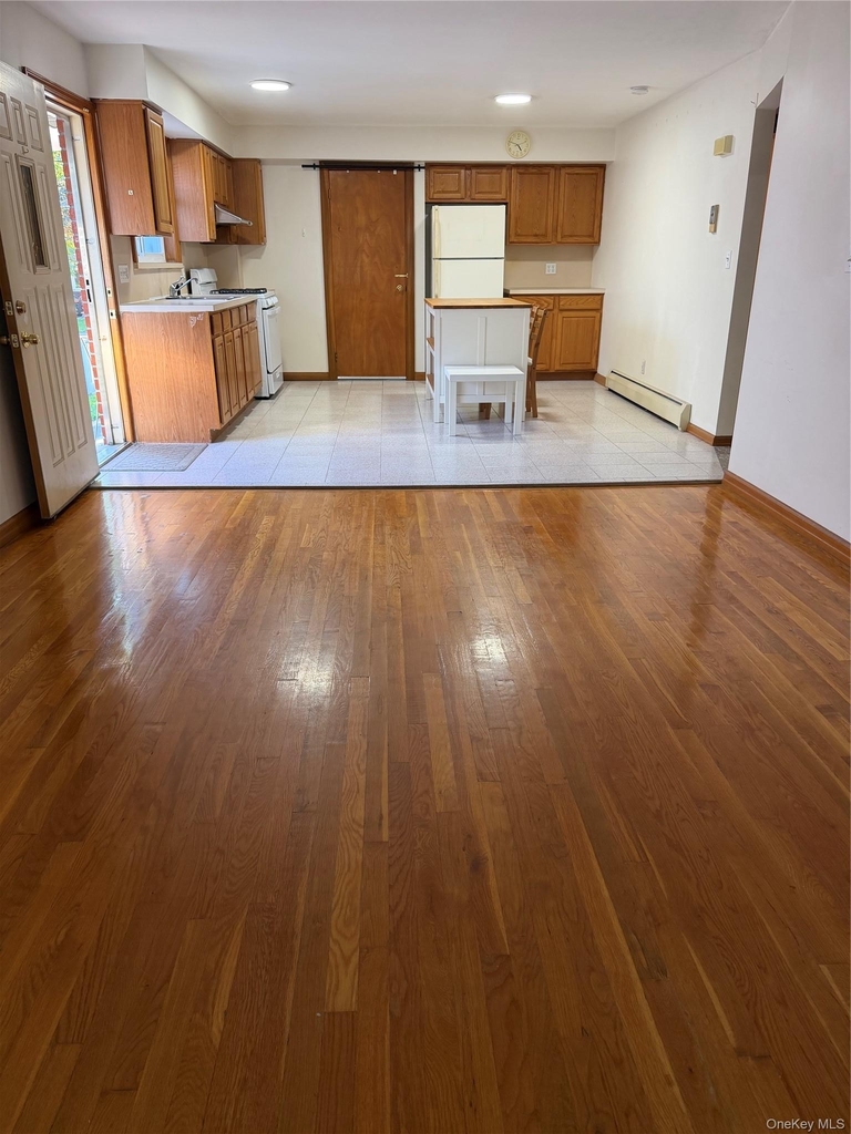 4131 219th Street - Photo 4