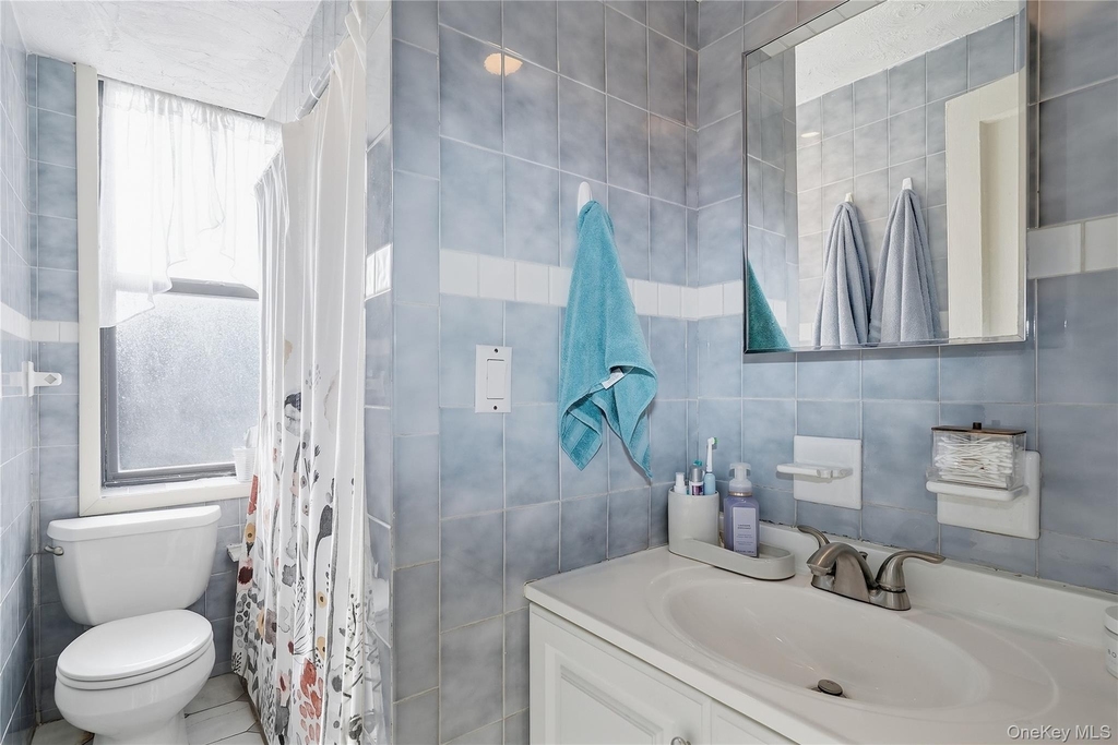 210 Martine Avenue - Photo 9