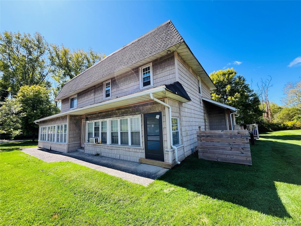 1531 Route 22 - Photo 1