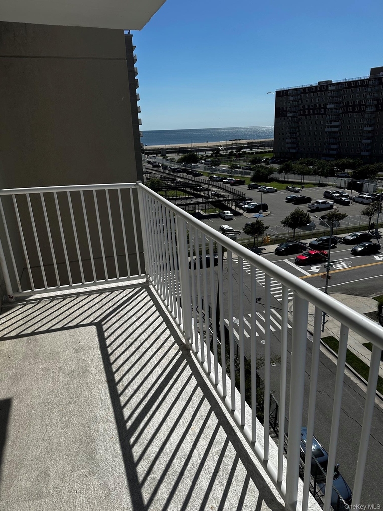 79-14 Rockaway Beach Boulevard - Photo 11