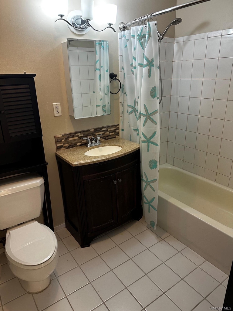 79-14 Rockaway Beach Boulevard - Photo 5