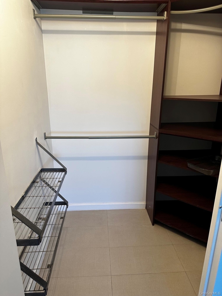 79-14 Rockaway Beach Boulevard - Photo 8