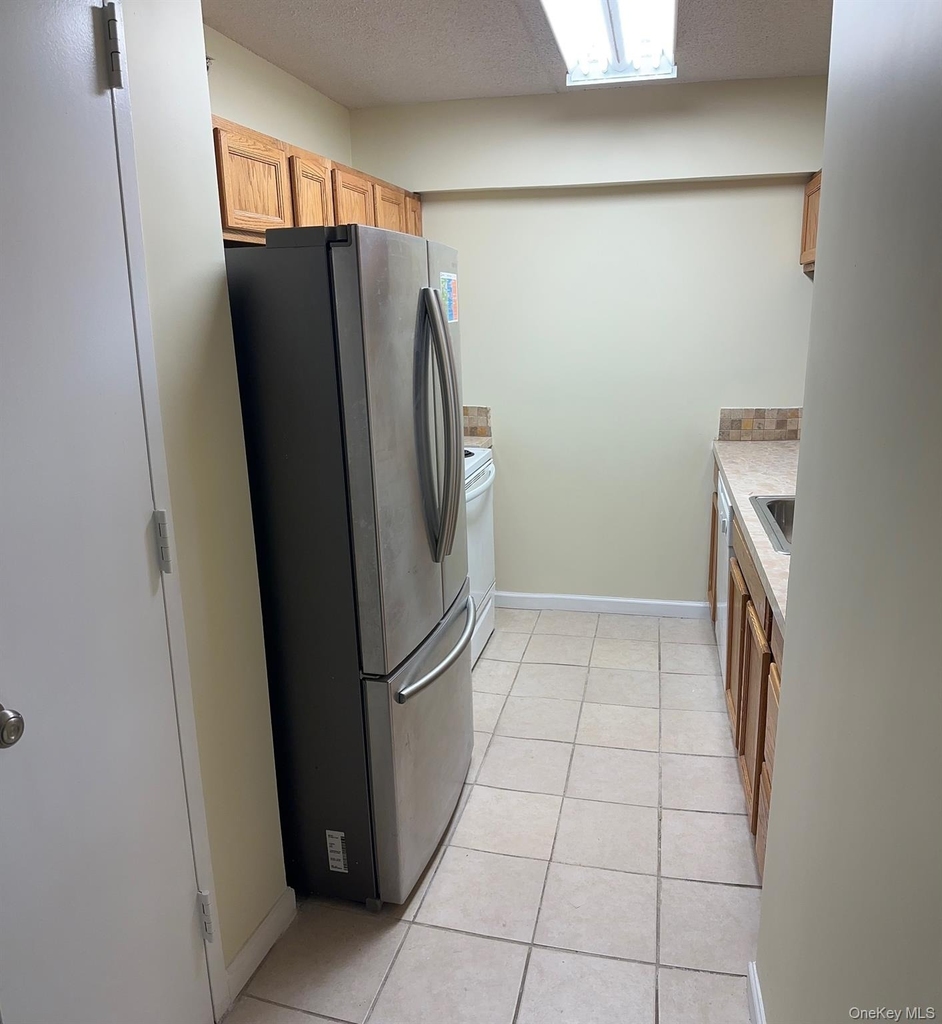 79-14 Rockaway Beach Boulevard - Photo 2