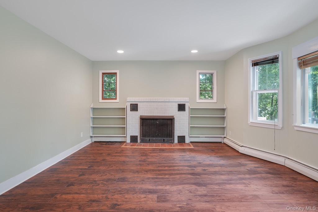 220 South Street - Photo 5