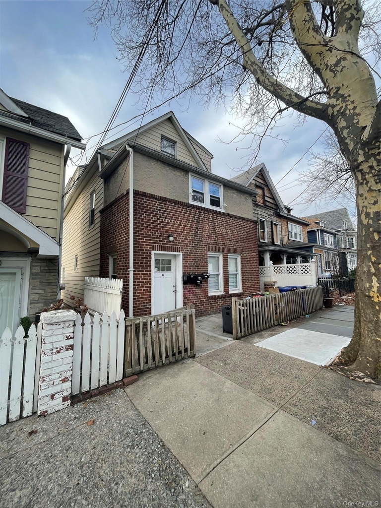 142 North Terrace Avenue - Photo 9
