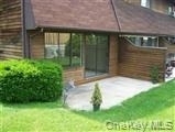 33 Roanoke Avenue - Photo 2