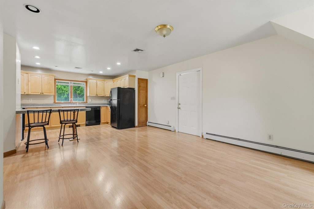 539 Elizabeth Road - Photo 4