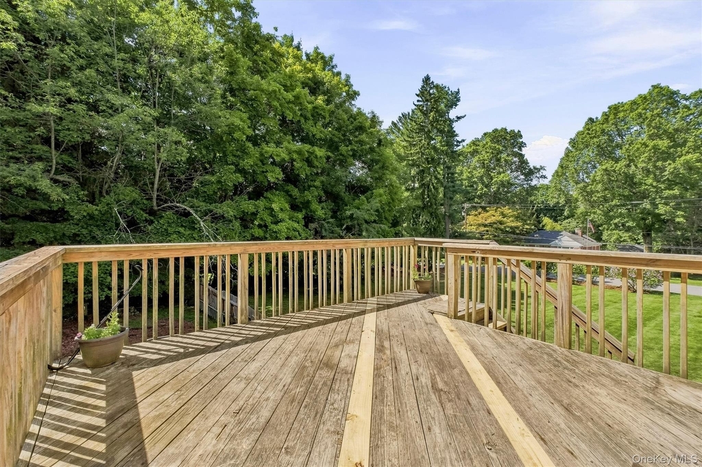 539 Elizabeth Road - Photo 22