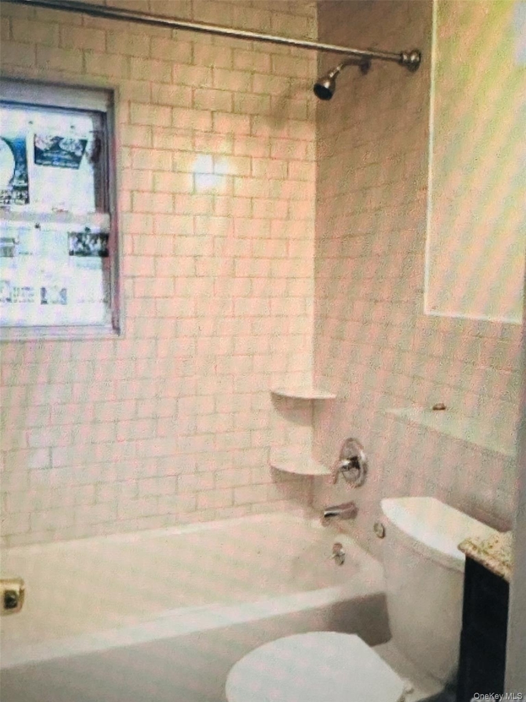 22 Gordon Avenue - Photo 4