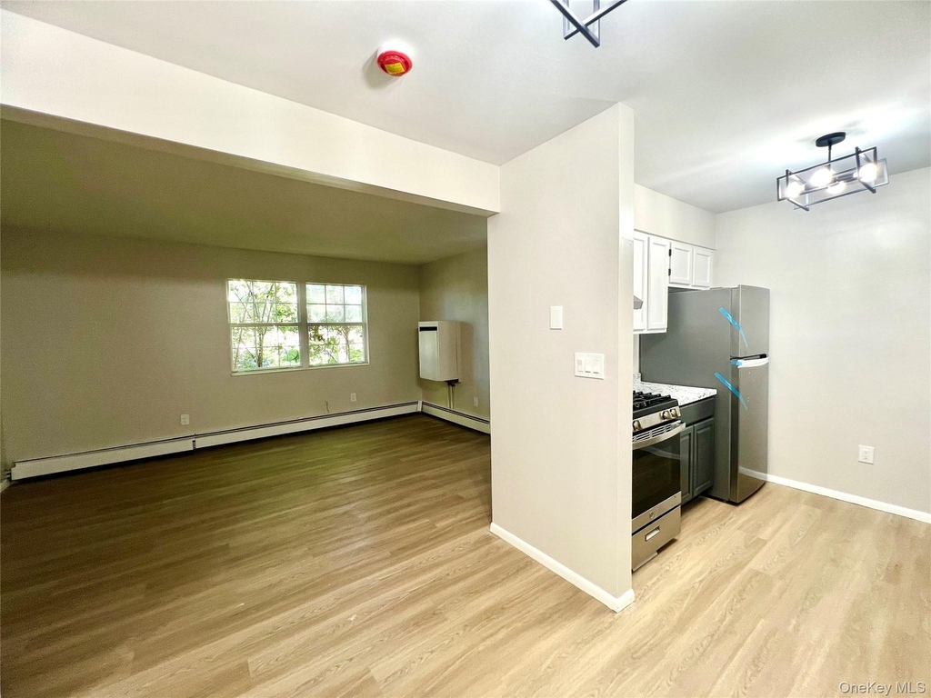 13-19 Cole Street - Photo 6