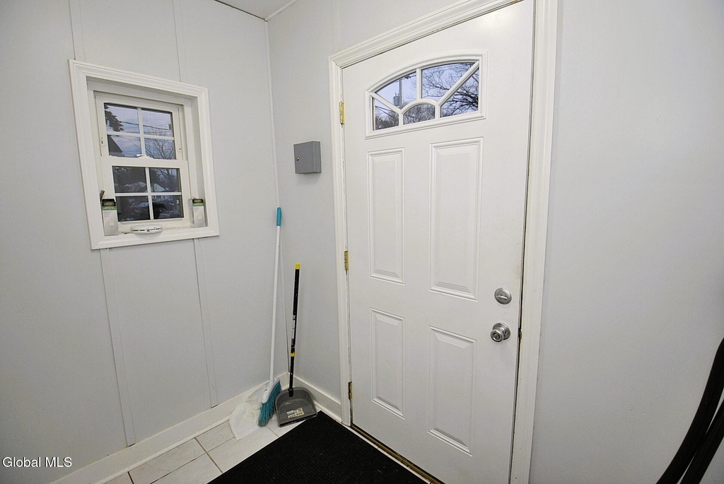 83 Osborne Road - Photo 6