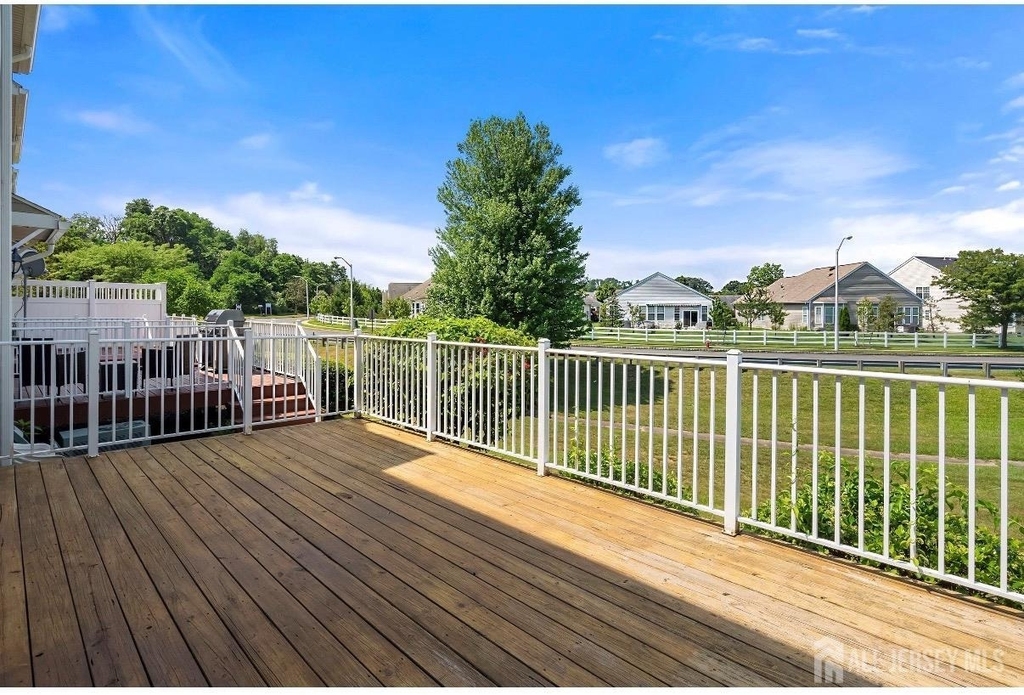 50 Wlodarczyk Place - Photo 11