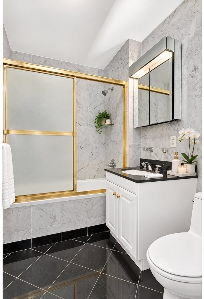 59 W 94th Street - Photo 3
