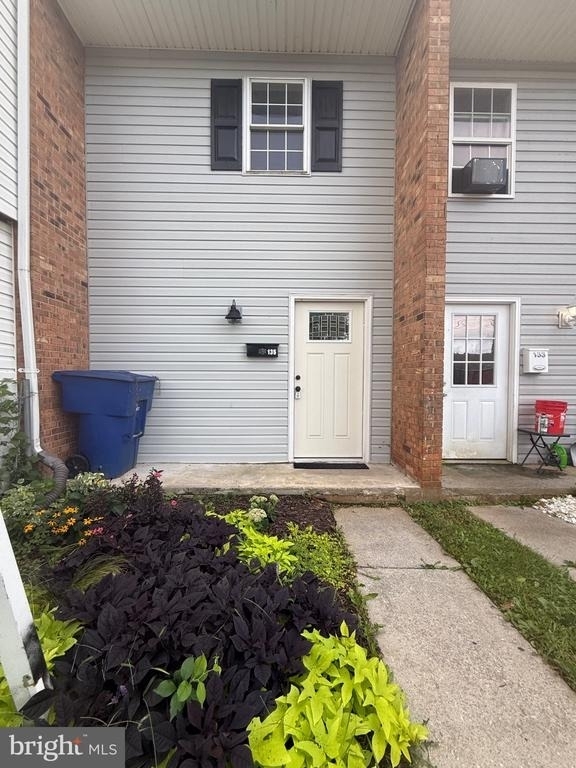 135 Beeden Lane - Photo 1