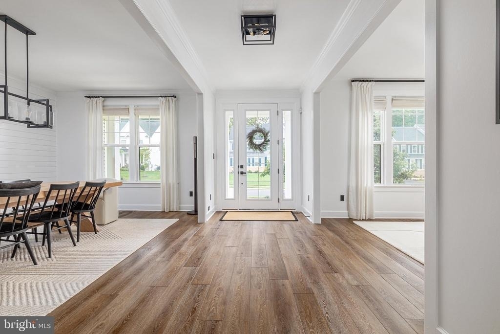 7082 Saint Hill Court - Photo 2