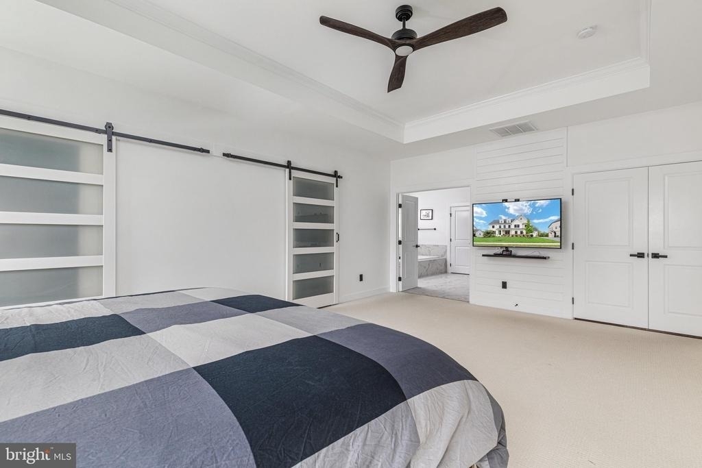7082 Saint Hill Court - Photo 25