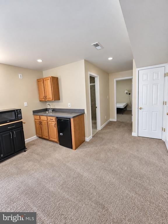 605 S Maple Avenue S - Photo 3
