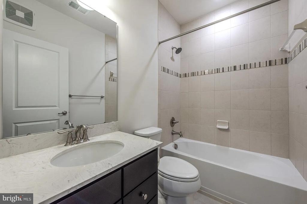 42213 Piebald Square - Photo 12