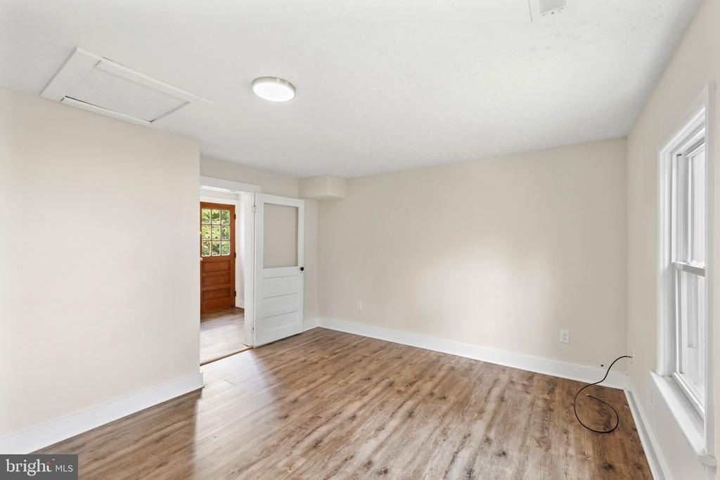 1457 Caledon Road - Photo 18
