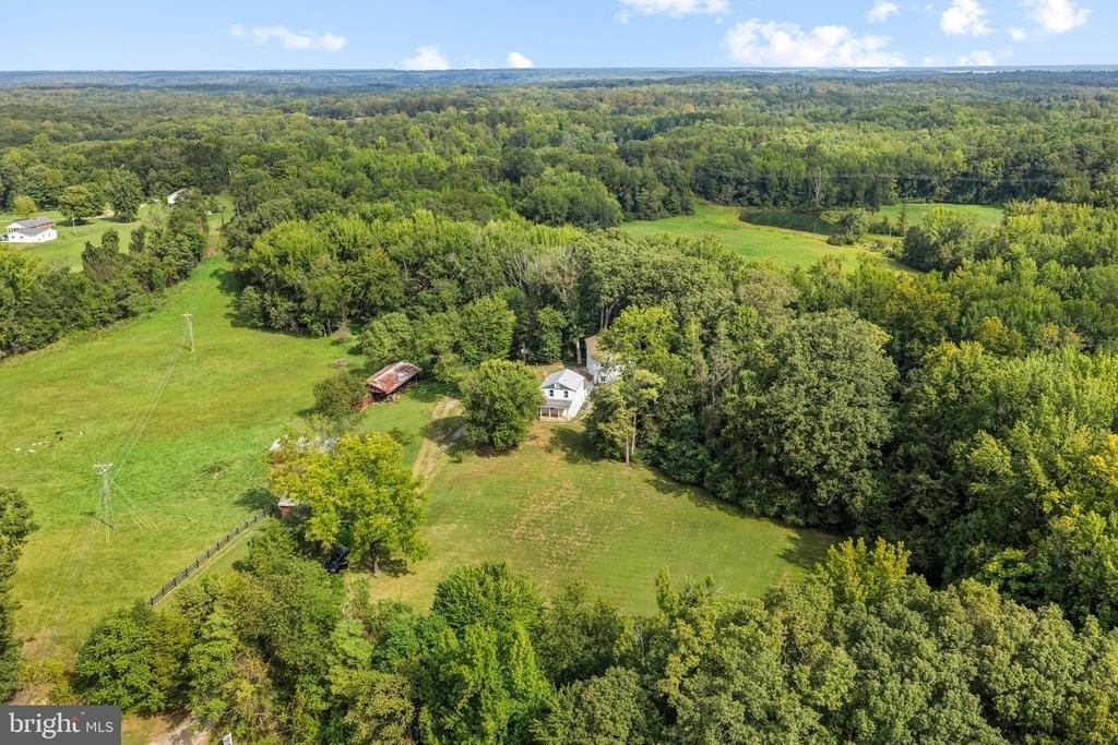 1457 Caledon Road - Photo 33