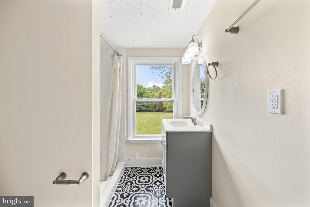 1457 Caledon Road - Photo 26
