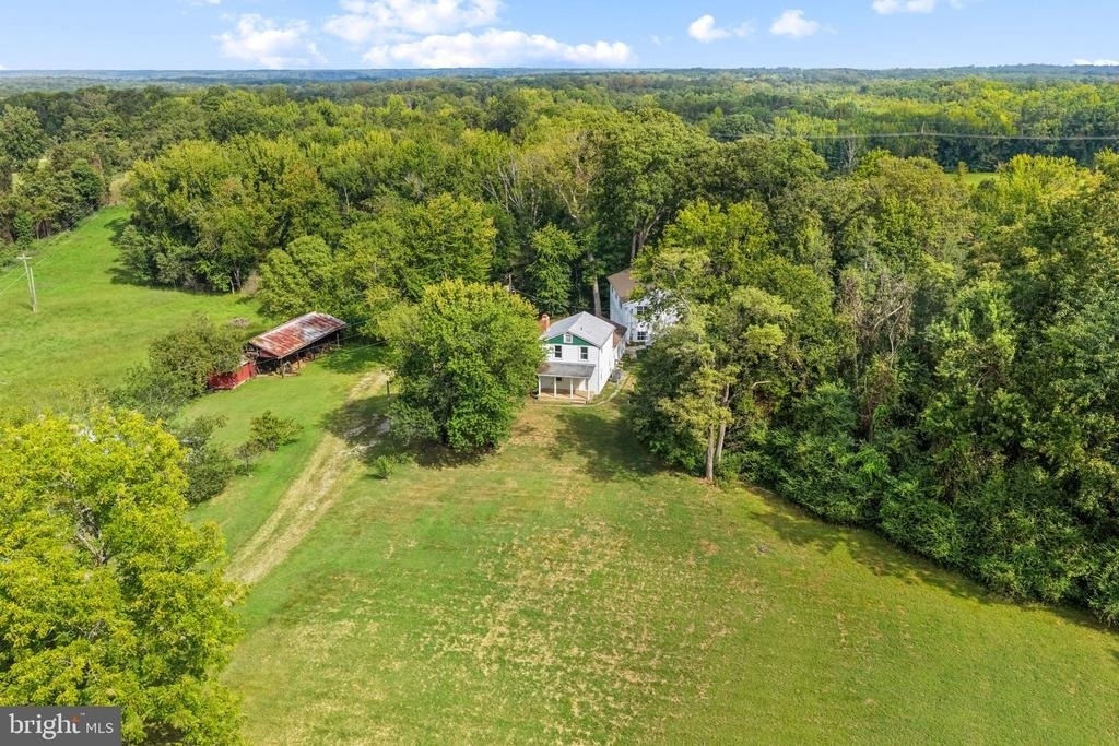 1457 Caledon Road - Photo 34